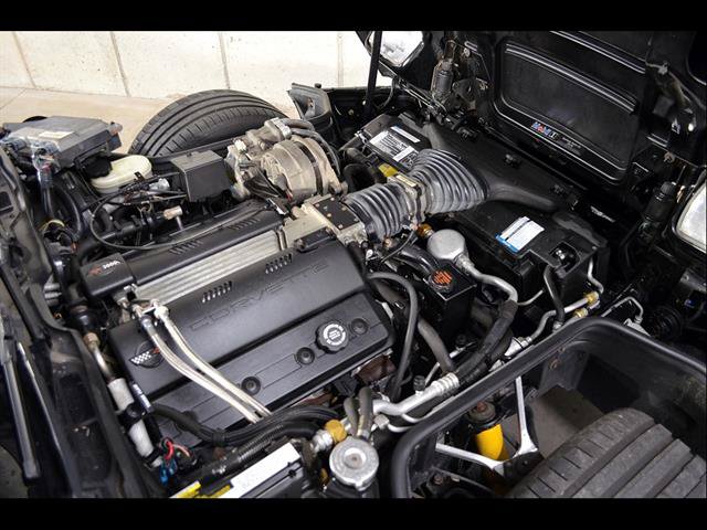 Used 1994 Chevrolet Corvette Coupe RWD image 21