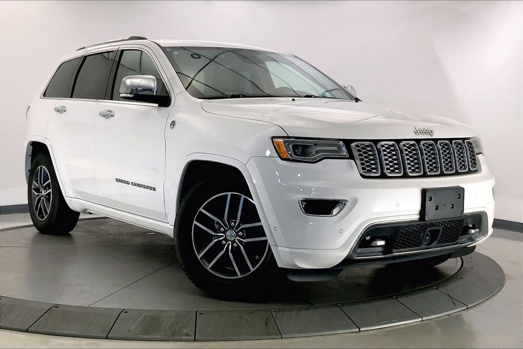 Used 2018 Jeep Grand Cherokee Overland AWD/4WD image 33