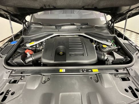 Certified 2023 Land Rover Range Rover SE image 28