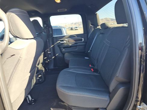 Used 2025 RAM 2500 Big Horn AWD/4WD image 9