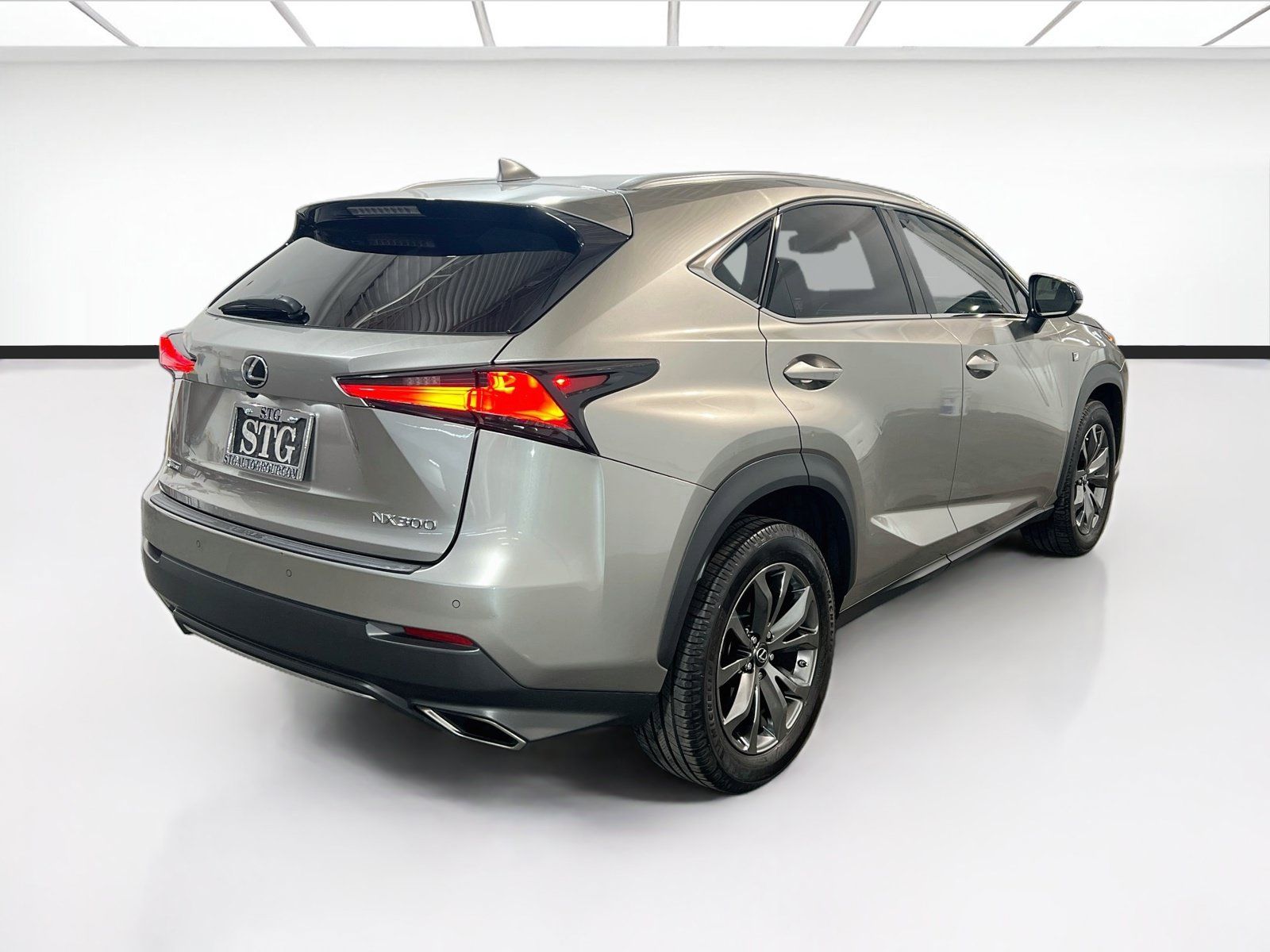 Used 2019 Lexus NX 300 F Sport w/ F Sport Premium Package FWD image 4