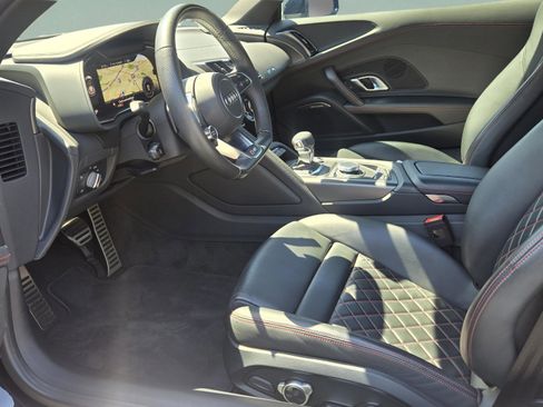 Used 2021 Audi R8 V10 image 11