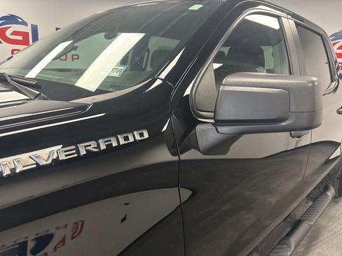 Used 2024 Chevrolet Silverado 1500 Custom image 7