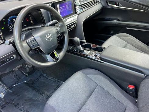 Certified 2025 Toyota Camry LE FWD image 11