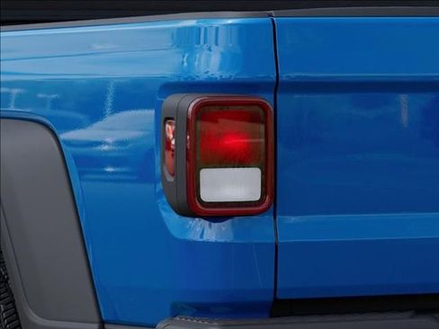 New 2026 Jeep Gladiator Sport image 9