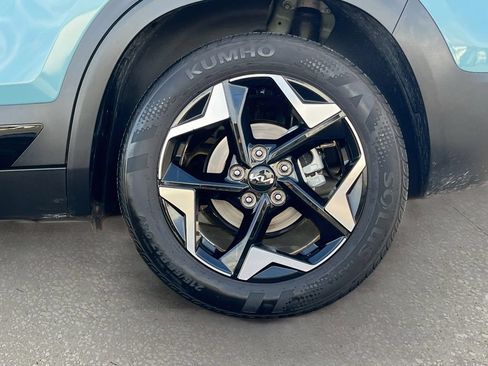 Used 2025 Kia Seltos S FWD image 28