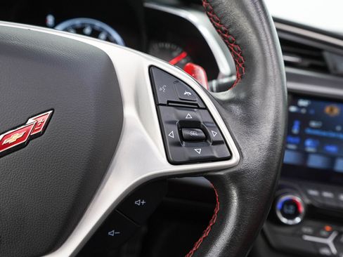 Used 2019 Chevrolet Corvette Z06 RWD image 21
