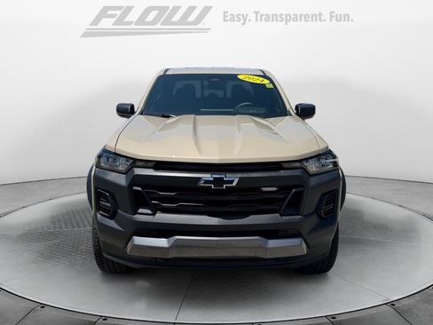 Used 2024 Chevrolet Colorado Trail Boss AWD/4WD image 3