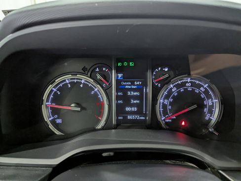Used 2021 Toyota 4Runner TRD Off-Road Premium w/ Moonroof Package AWD/4WD image 20