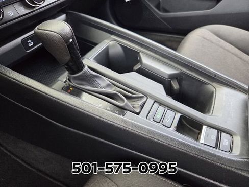 Used 2025 Honda Accord SE image 28