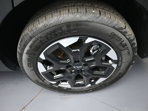 New 2026 Kia Sorento S FWD image 15