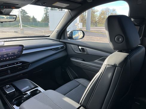 New 2026 Buick Enclave Sport Touring image 37