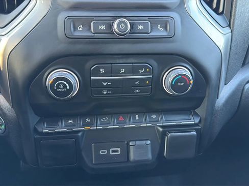 Used 2022 Chevrolet Silverado 1500 Custom RWD image 21