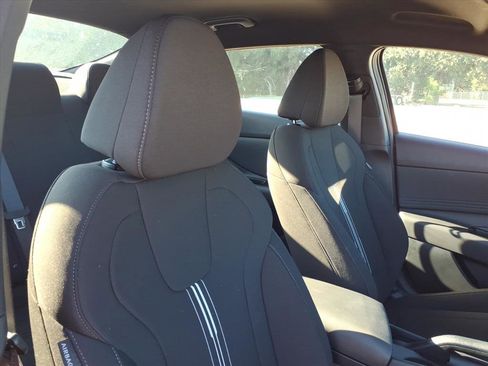 New 2026 Hyundai Elantra Sport image 17