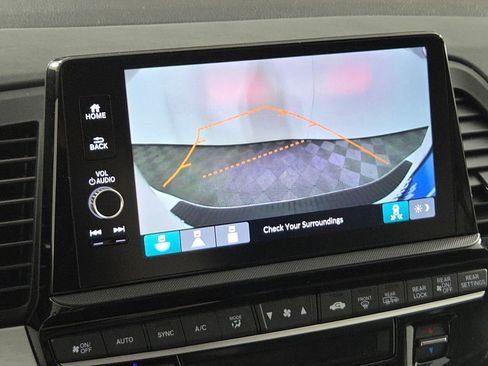 New 2026 Honda Odyssey EX-L image 3