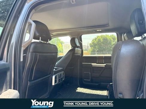 Used 2019 Ford F150 Lariat w/ Equipment Group 502A Luxury AWD/4WD image 24