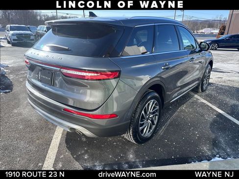 Certified 2022 Lincoln Corsair AWD w/ Equipment Group 101A image 7