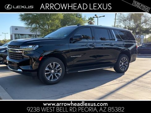 Used 2021 Chevrolet Suburban LT w/ Rear Media and Nav Package RWD image 1