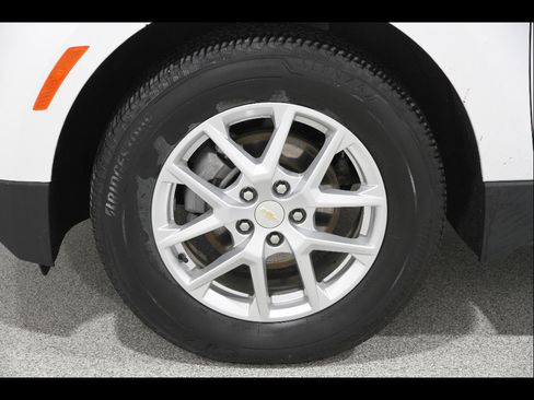 Certified 2024 Chevrolet Equinox LT AWD/4WD image 21