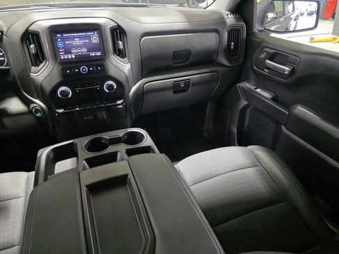 Used 2024 Chevrolet Silverado 1500 Custom image 19