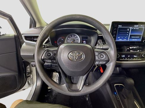 Used 2020 Toyota Corolla LE image 13