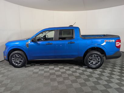 New 2025 Ford Maverick XLT w/ XLT Luxury Package