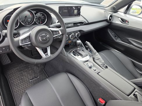 New 2026 MAZDA MX-5 Miata Grand Touring RWD image 6