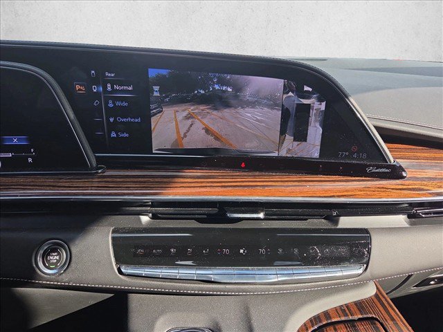 Used 2023 Cadillac Escalade Premium Luxury AWD/4WD image 13