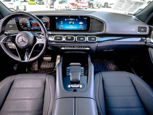 Used 2026 Mercedes-Benz GLS 450 4MATIC image 16