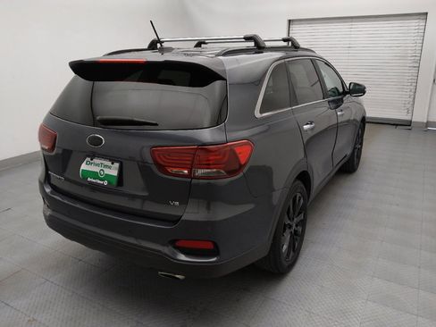 Used 2019 Kia Sorento S FWD image 9