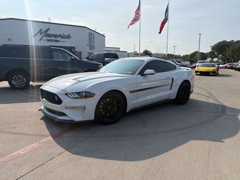 Used 2019 Ford Mustang GT Premium w/ Equipment Group 401A RWD image 1