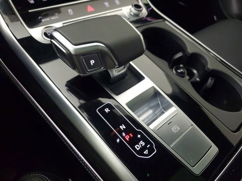 Used 2026 Audi Q8 Prestige image 32