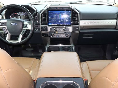 Used 2022 Ford F250 Lariat w/ Tremor Off-Road Package AWD/4WD image 9