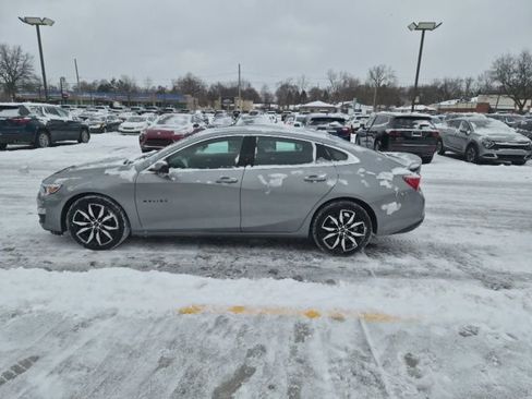 Used 2023 Chevrolet Malibu RS w/ LPO, Floor Liner Package image 9