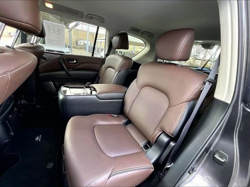 Certified 2024 INFINITI QX80 Premium Select w/ Cargo Package AWD/4WD image 35