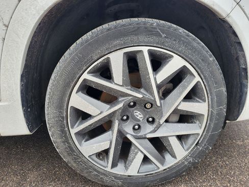 Used 2023 Hyundai Santa Fe Calligraphy image 12