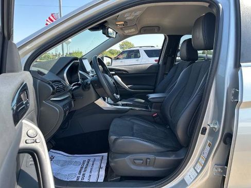 Used 2024 Mitsubishi Eclipse Cross SE image 6