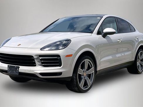 Used 2021 Porsche Cayenne Coupe AWD/4WD image 2