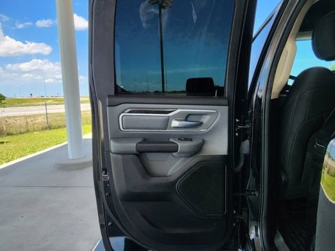 Used 2020 RAM 1500 Big Horn RWD image 15