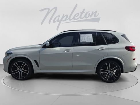 Used 2023 BMW X5 sDrive40i w/ M Sport Package RWD image 2