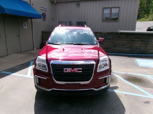 Used 2016 GMC Terrain SLE w/ Convenience Package image 2