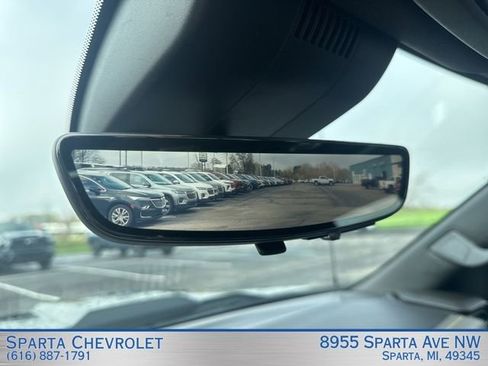 Used 2023 Chevrolet Silverado 1500 ZR2 w/ Technology Package image 25