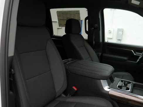 New 2025 Chevrolet Silverado 2500 LT AWD/4WD image 22