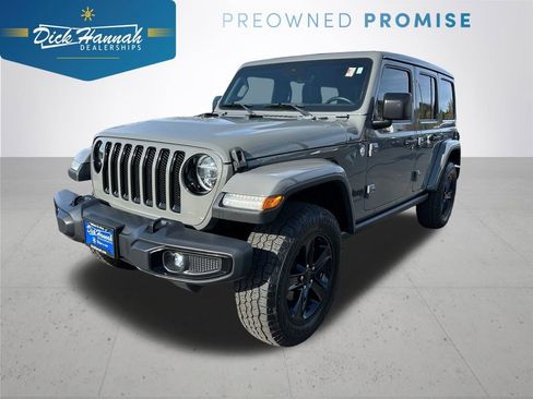 Used 2019 Jeep Wrangler Unlimited Sahara image 1