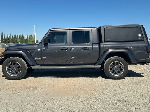 Used 2022 Jeep Gladiator Overland w/ Popular Equipment Package AWD/4WD image 6