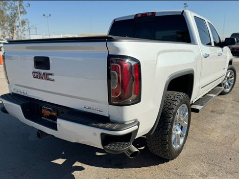 Used 2017 GMC Sierra 1500 Denali image 10