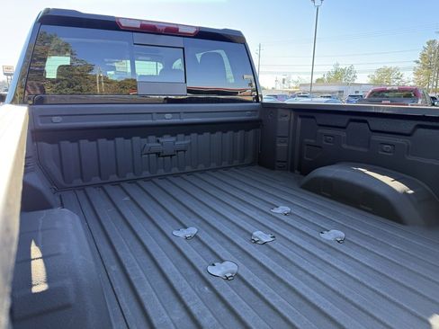 Used 2025 Chevrolet Silverado 2500 LT w/ Trail Boss Package image 13