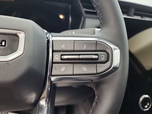 Used 2026 GMC Terrain Denali w/ LPO, Black Badging Package image 20