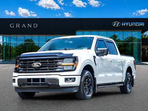 Used 2024 Ford F150 XLT w/ Equipment Group 302A MID RWD image 2