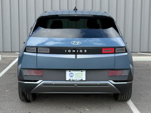 Used 2024 Hyundai Ioniq 5 SEL RWD image 6